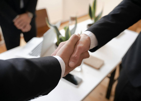 Как понимание китайского менталитета спасло сделку на 1 млн для компании  «12мед»